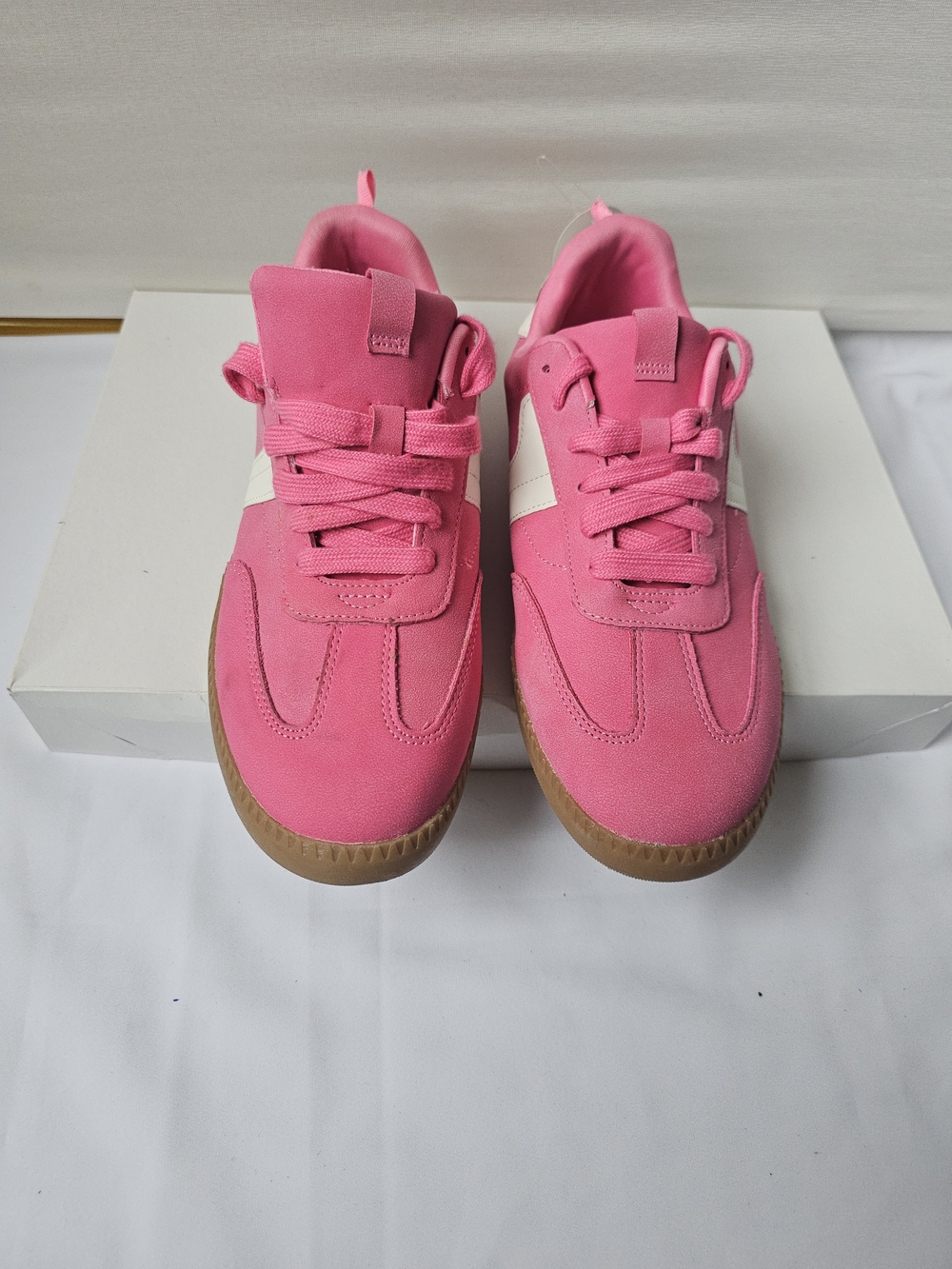 NWT Wonder Nation Pink Retro Low Top Sneakers Size 6